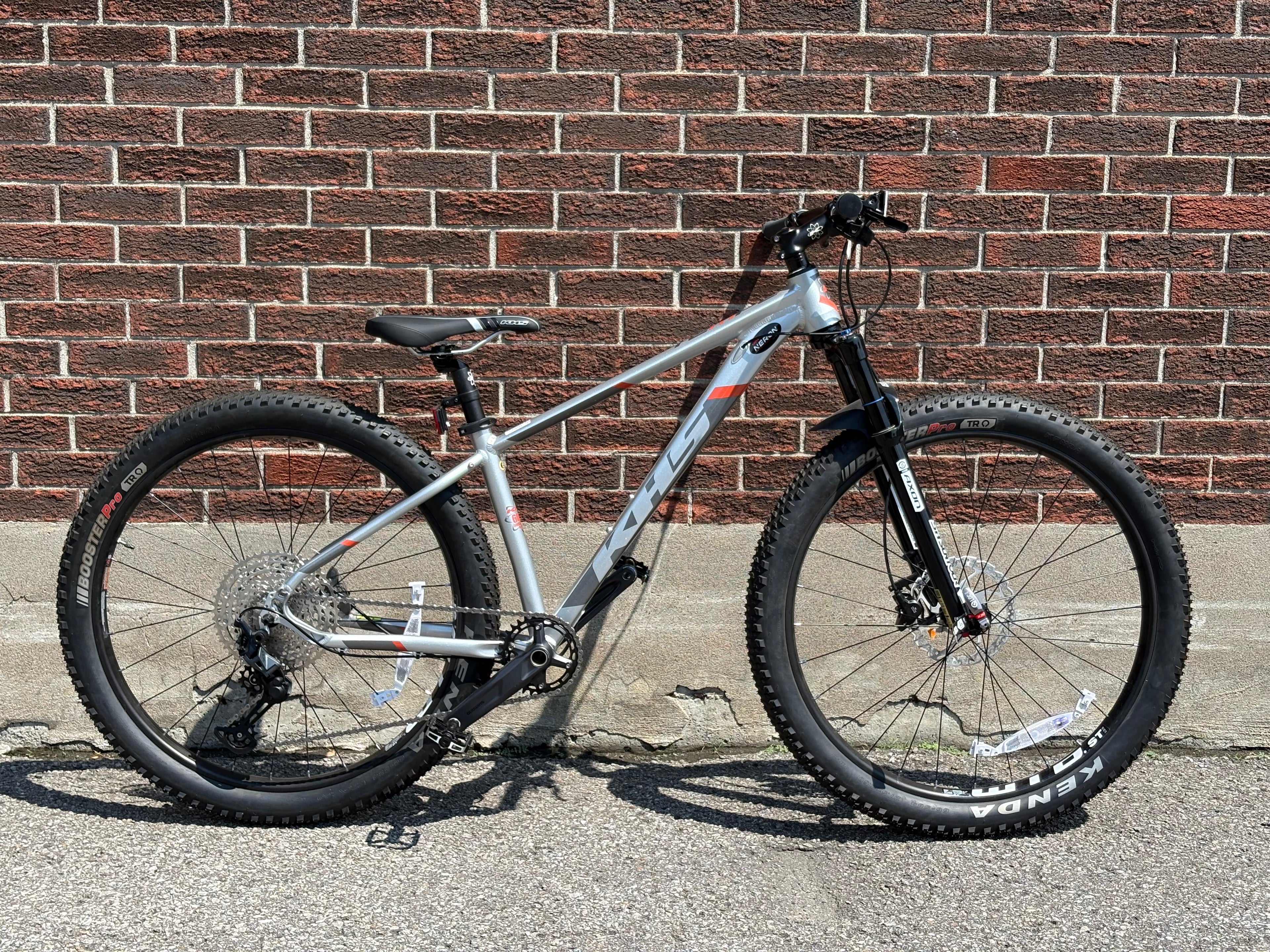 KHS TEMPE ARGENT (PETIT/15")